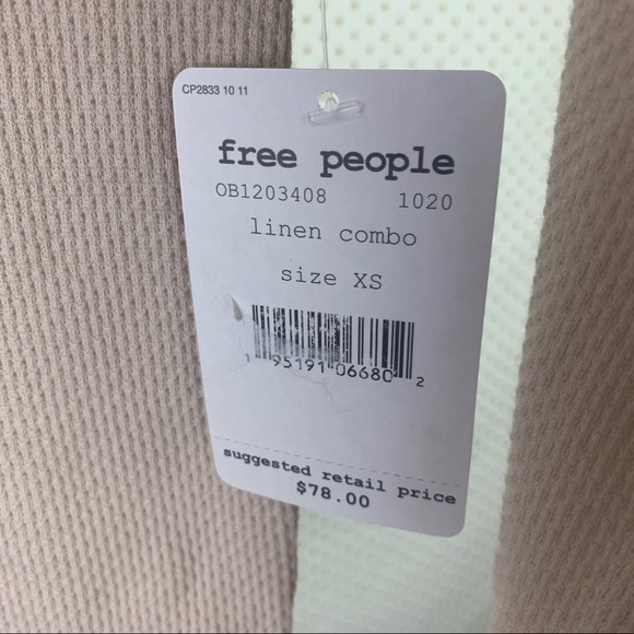 β SOLD β FREE PEOPLE Long Sleeve Thermal Crochet - Picture 10 of 10